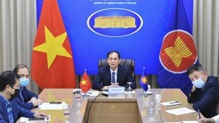 Vietnam committed to supporting Myanmar: Foreign Minister